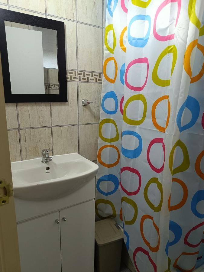 Hostal Ollague, Habitaciones Con Bano Privado Calama Esterno foto