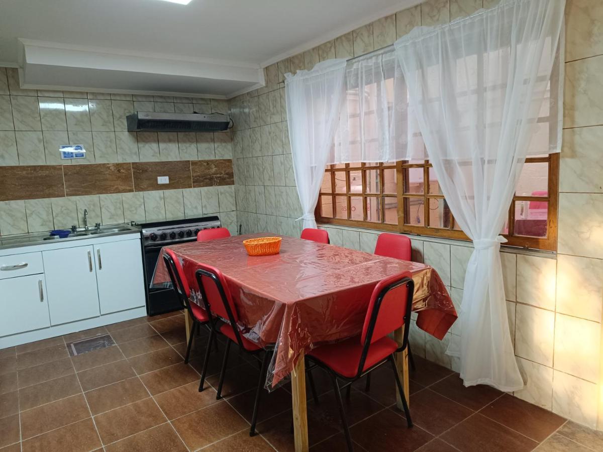 Hostal Ollague, Habitaciones Con Bano Privado Calama Esterno foto