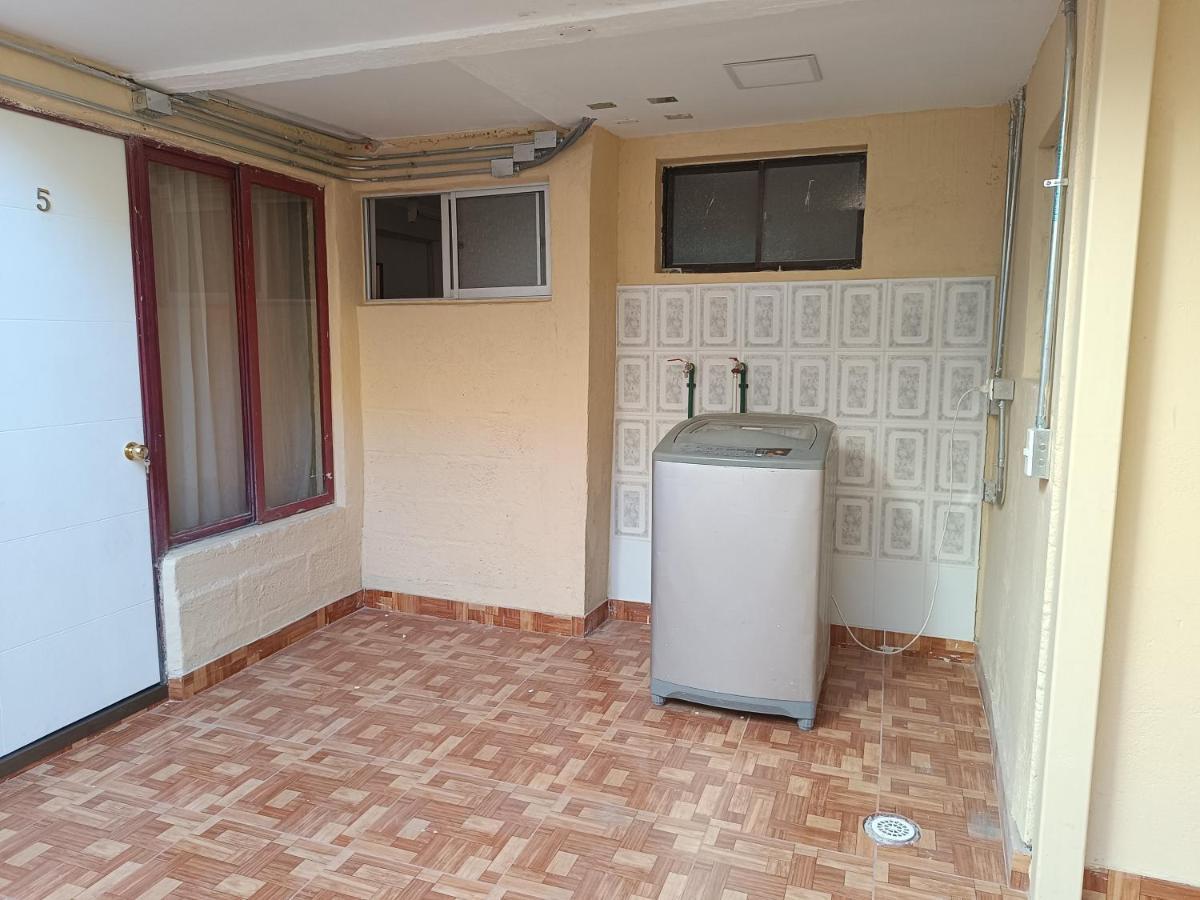 Hostal Ollague, Habitaciones Con Bano Privado Calama Esterno foto